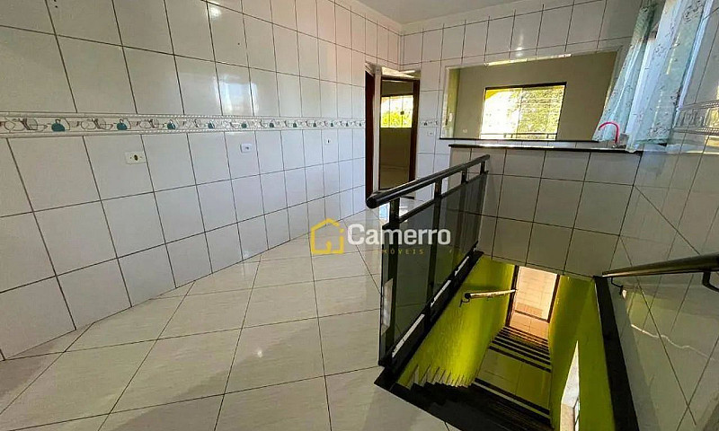 Casa Com 2 Dormitóri...
