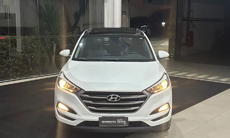 Hyundai Tucson Gls 1...