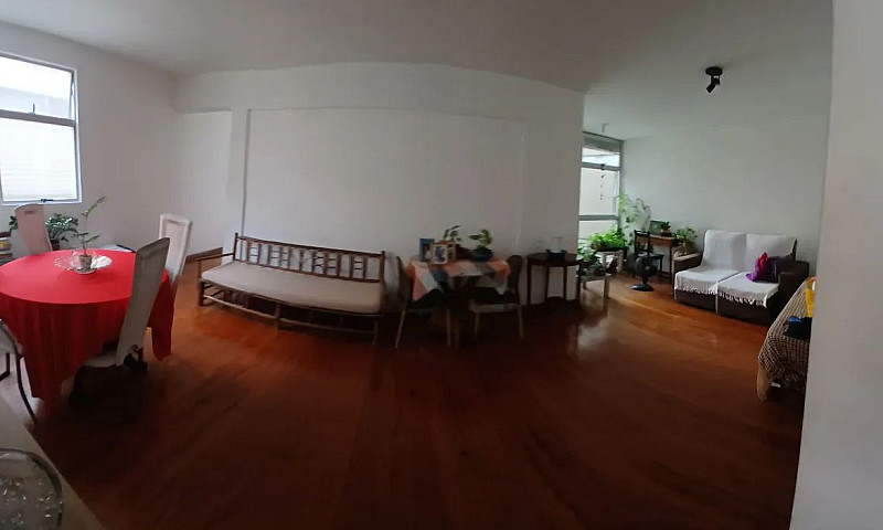 Quarto/Excelente Loc...