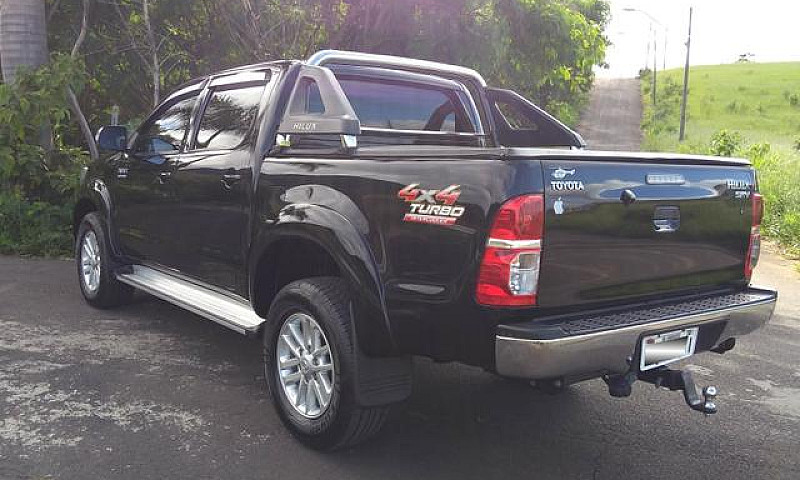 Hilux Srv 3.0 Diesel...
