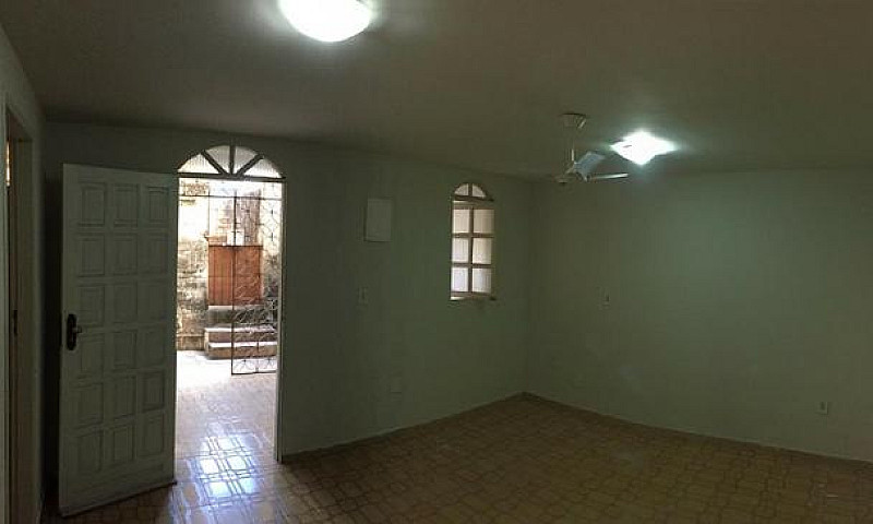 Casa 4 Quartos Em Sa...