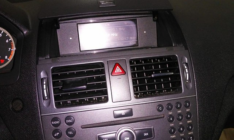 Carro Mercedes-Benz ...