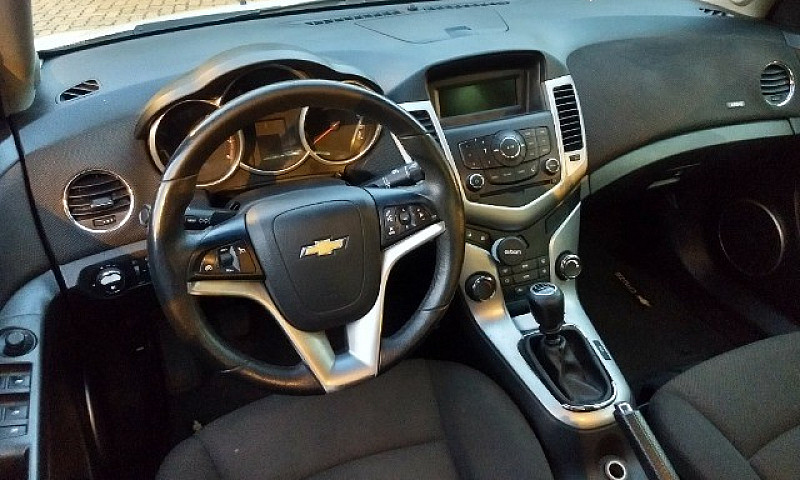 Chevrolet Cruze 1.8 ...