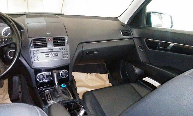 Carro Mercedes-Benz ...