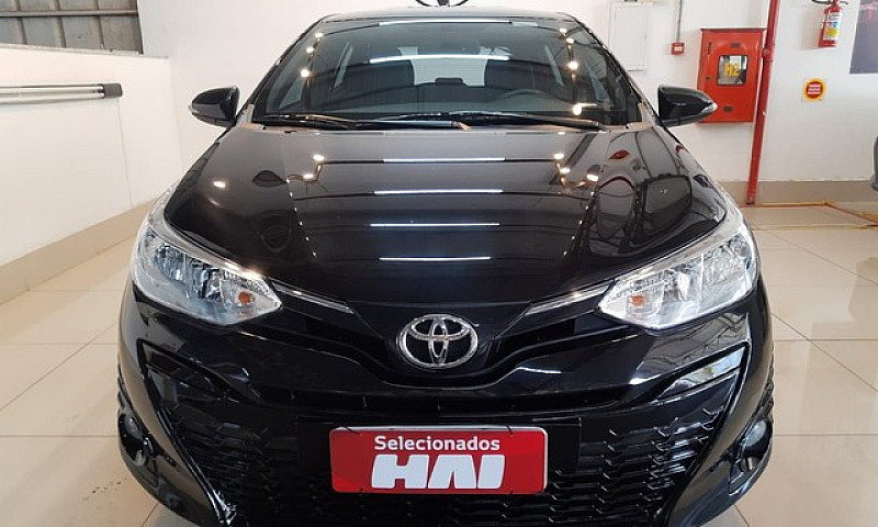 Toyota Yaris 1.5 16V...