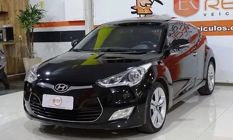 Hyundai Veloster Com...