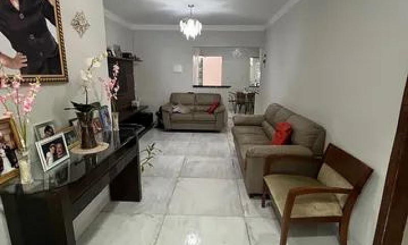 Vendo Casa Setor Oes...