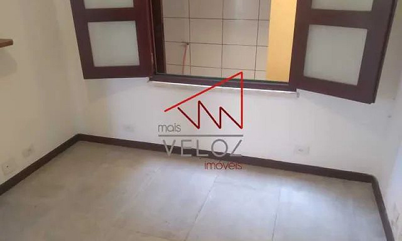 Apartamento-À Venda-...