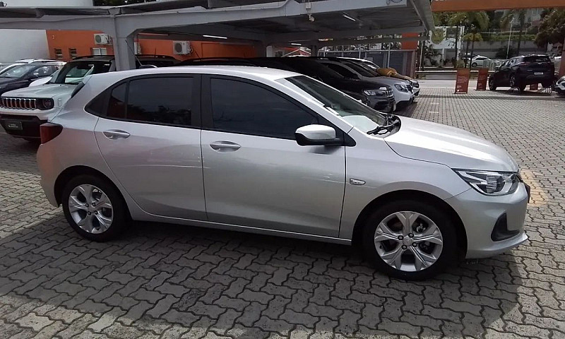 Chevrolet Onix 2023 ...