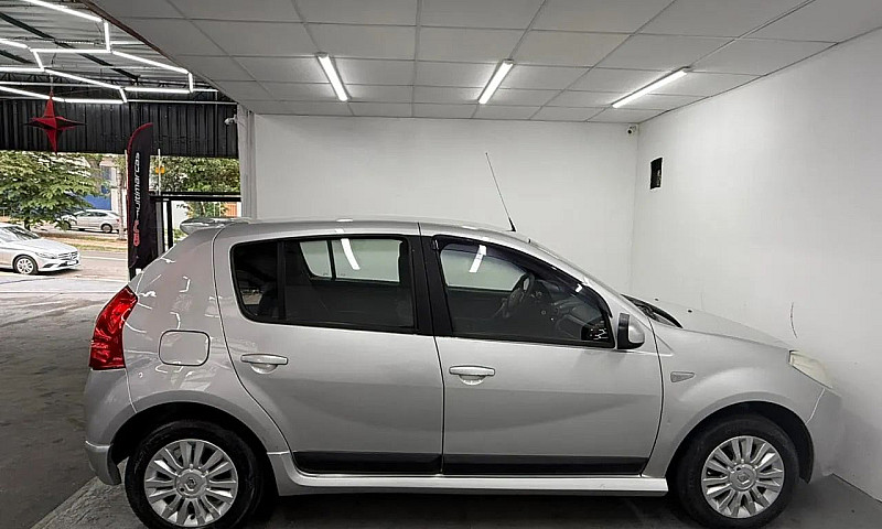 Renault Sandero Priv...
