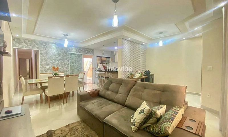 Casa À Venda Com 3 D...