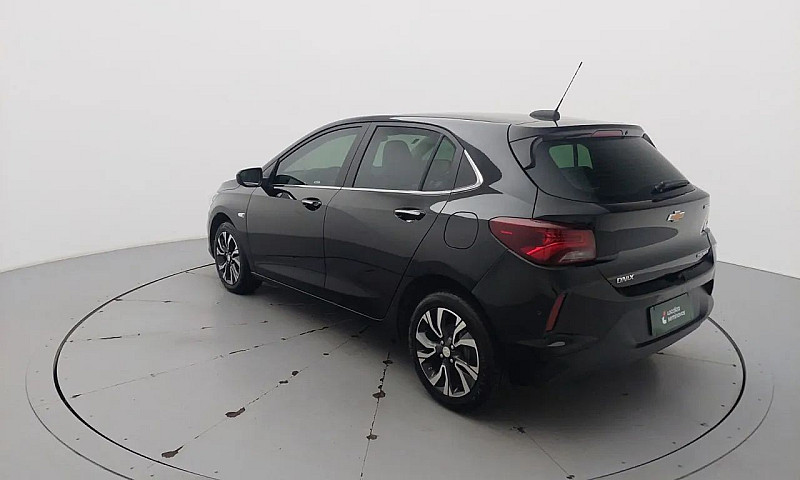 Chevrolet Onix Hatch...