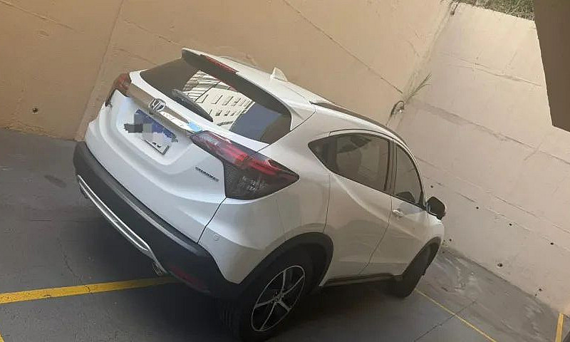 Honda Hr-V Touring 1...