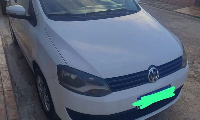 Volkswagen Fox 1.6 M...