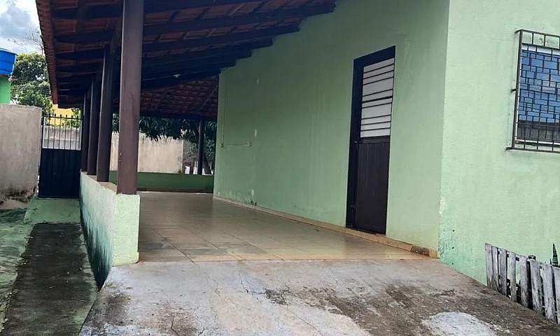Casa R$ 1.500...