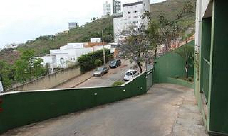 Lindo Apto 02 Quarto...
