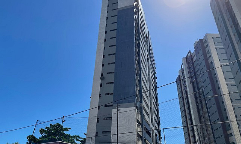 Amplo Apartamento No...