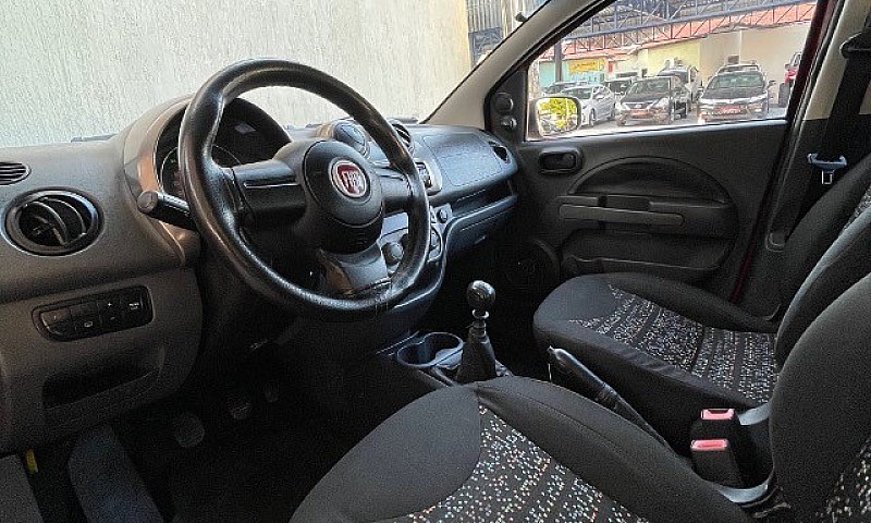 Fiat Uno Vivace 1.0 ...