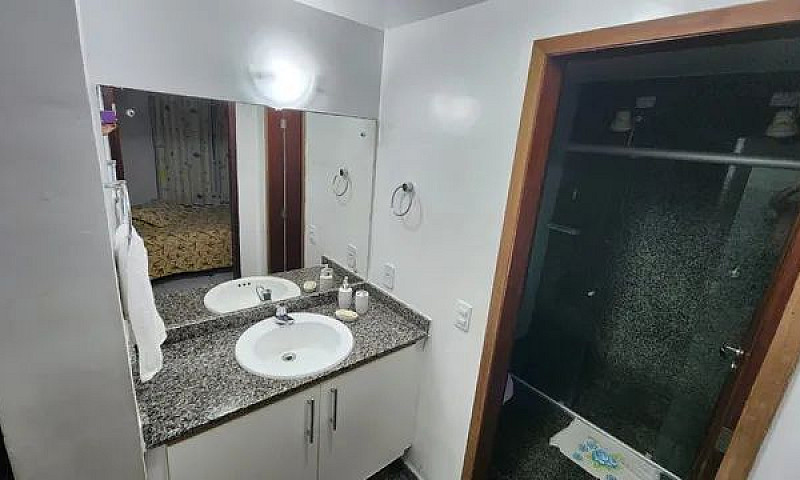 Apartamento Em Frent...