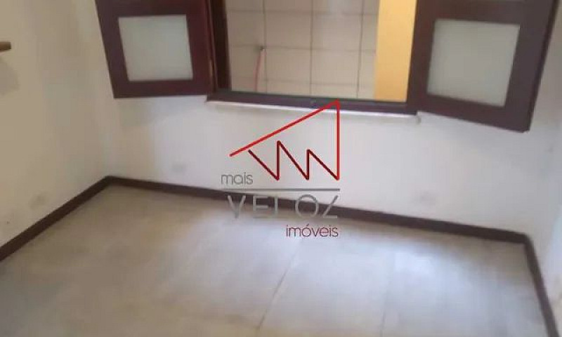 Apartamento-À Venda-...