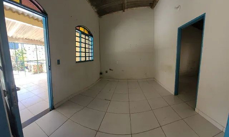Alugo Casa No Riacho...