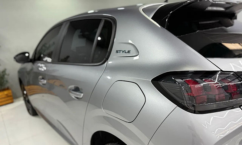 Peugeot 208 Style 1....