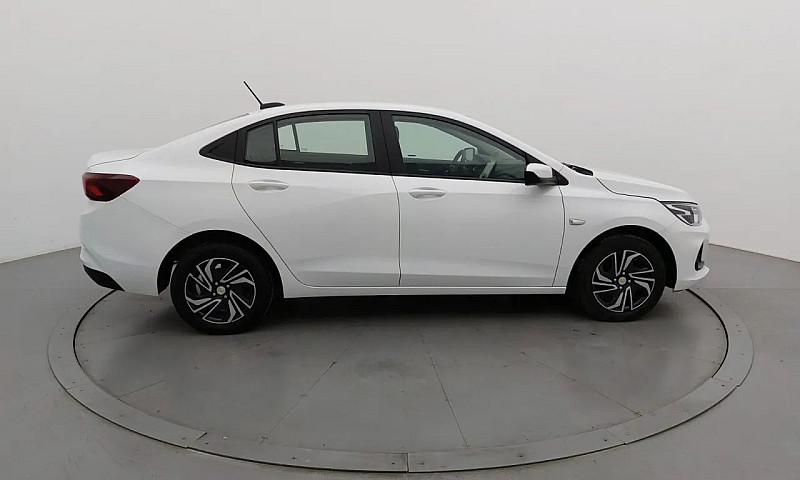 Chevrolet Onix Plus ...