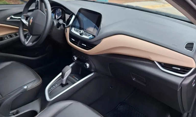 Chevrolet Onix Plus ...