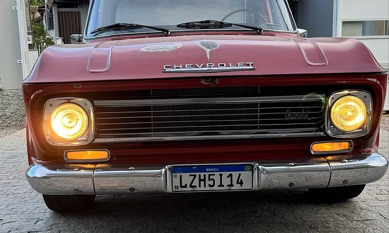 Chevrolet C-10 2.5/4...
