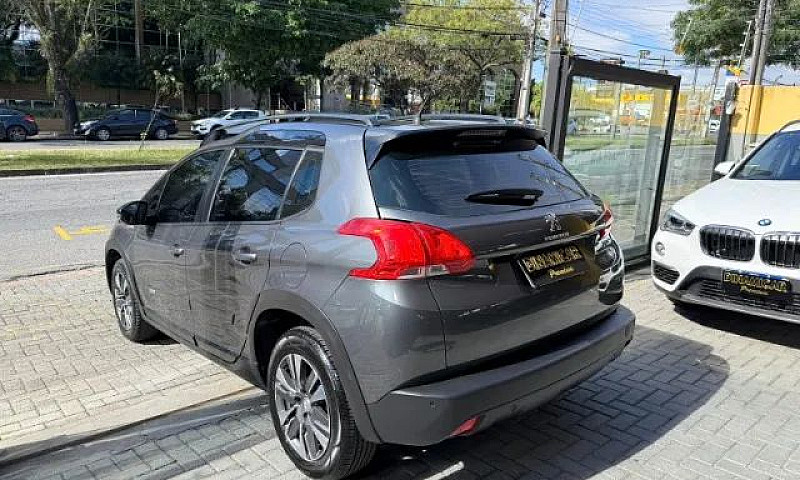 Peugeot 2008 Grife 1...