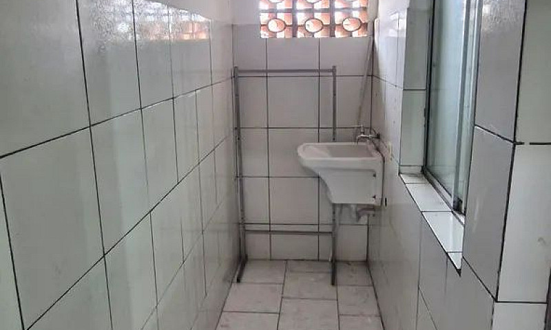 Casa 1 Dormitório Na...