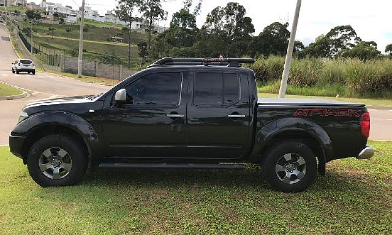 Nissan Frontier Se A...