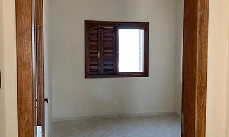 Casa Geminada Nova E...
