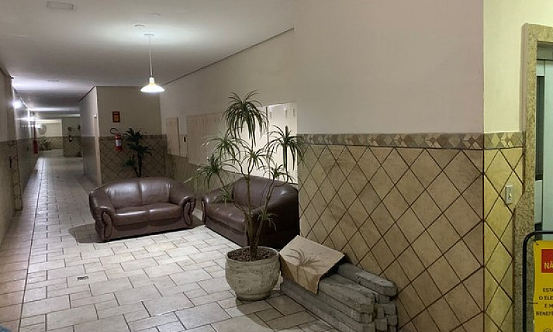 Quarto E Sala Centro...