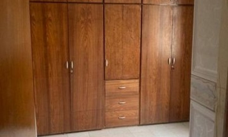 Espinheiro - Vendo A...