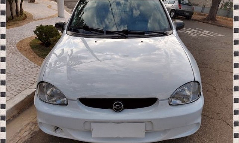 Chevrolet Corsa Hatc...