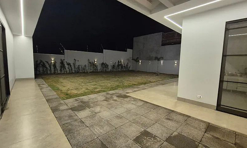 Casa À Venda De Alto...