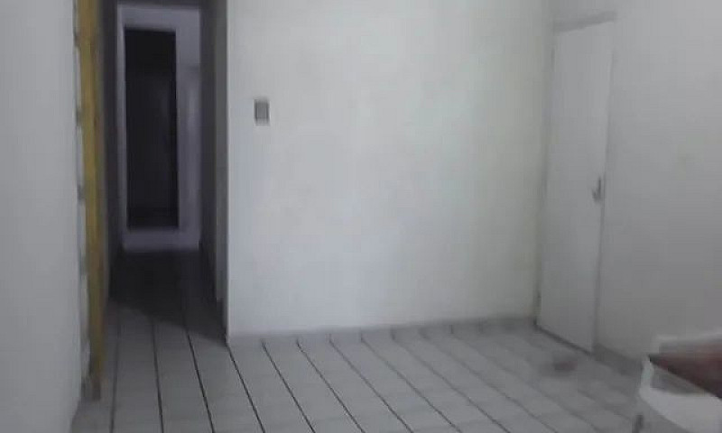 Vendo Casa 5 Quartos...