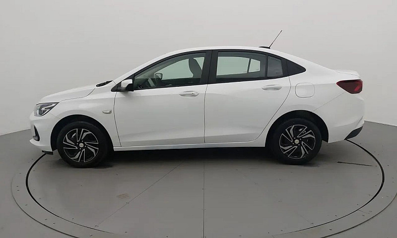Chevrolet Onix Plus ...