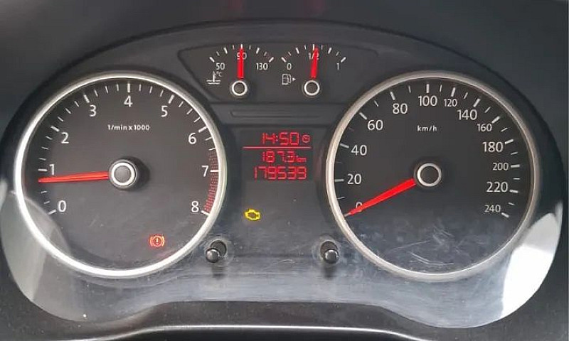 Volkswagen Saveiro 1...
