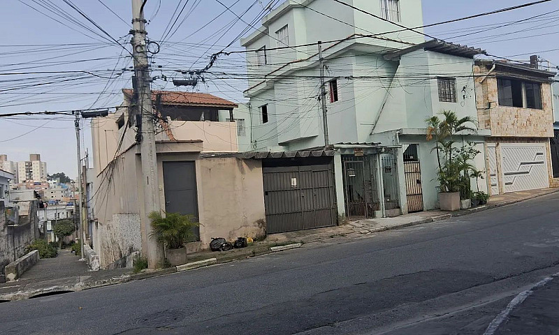 Quarto E Cozinha E B...