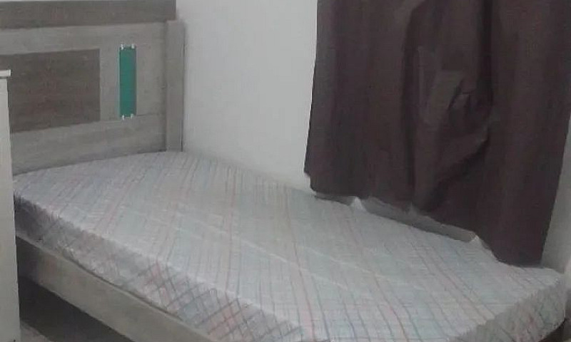 Alugo Quarto Por Dia...