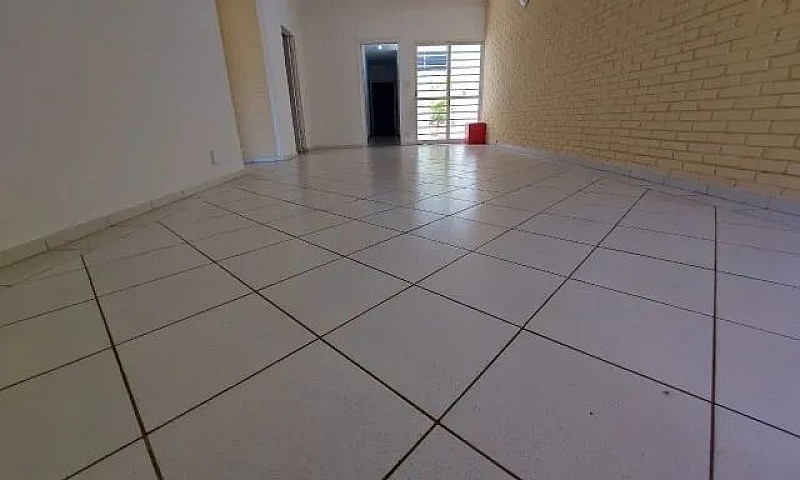 Casa 3 Dorm. Sendo 1...