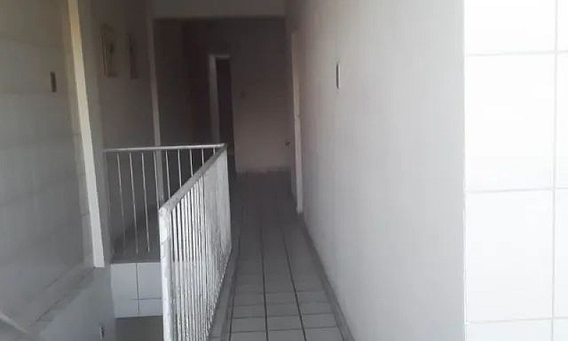 Vendo Casa 5 Quartos...