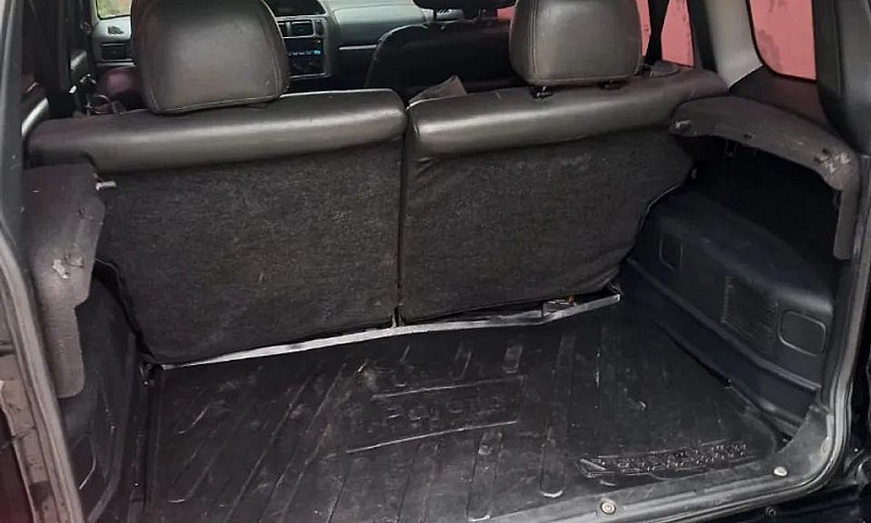 Mitsubishi Pajero Tr...