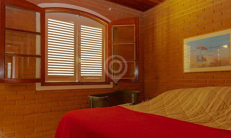 Casa Em Condomínio :...