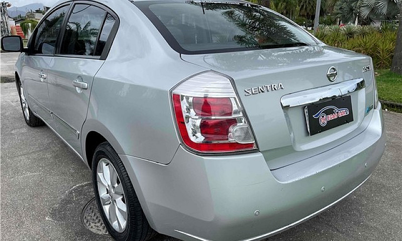 Nissan Sentra 2011 2...