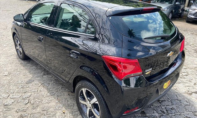 Chevrolet Onix 1.4 M...