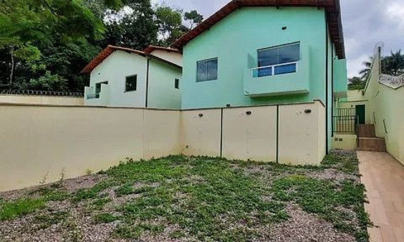 Casa Em  Alameda Dos...