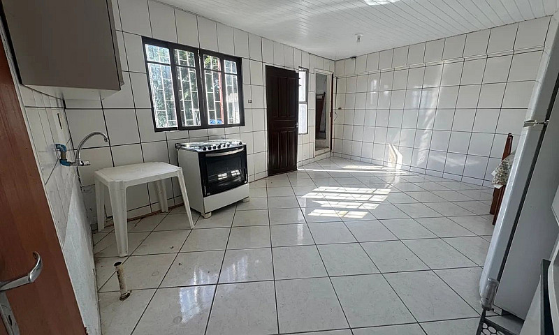 Alugo Casa De 1 Quar...